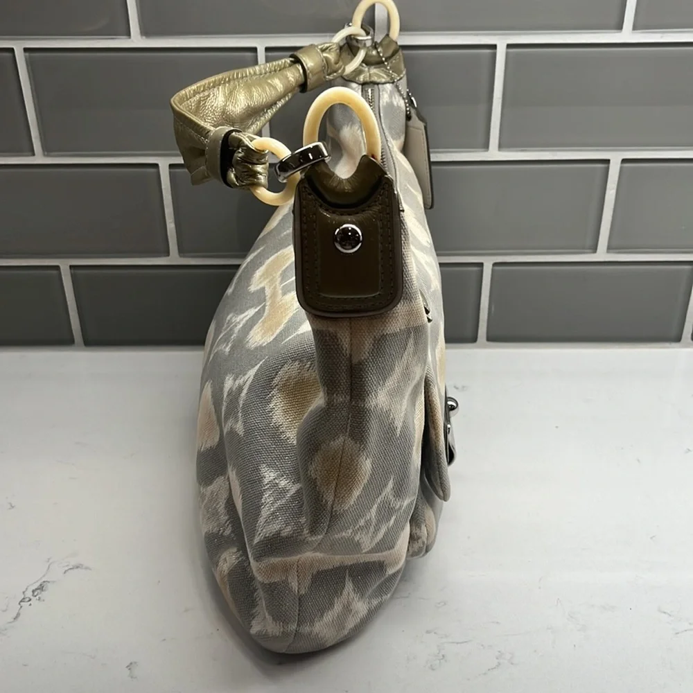 Coach Hobo Bag Kristin‎ Op Art Ikat Print Silver Gray Multi